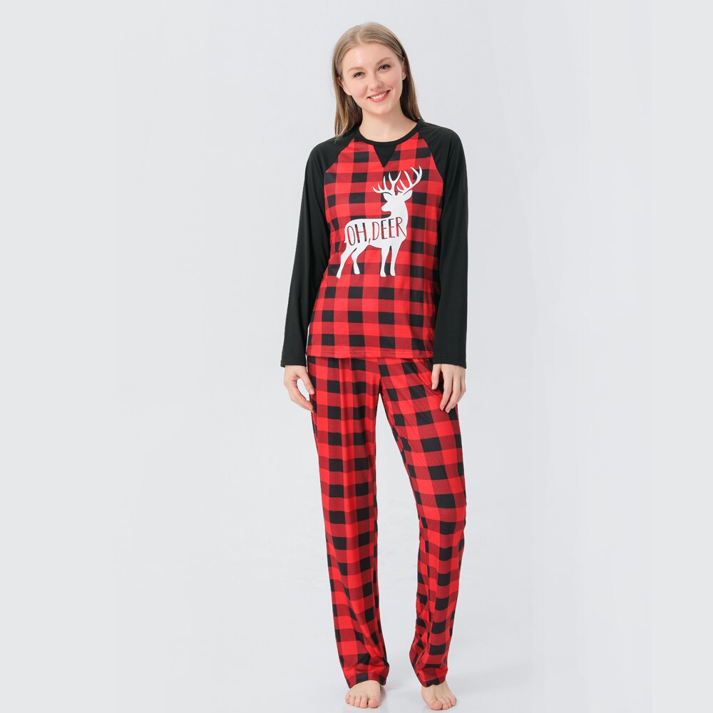 Family-Friendly Plaid Pajamas With Reindeer Shape