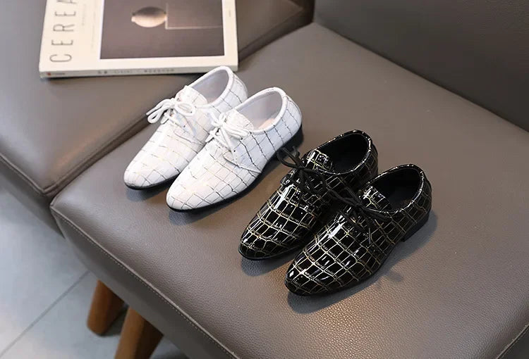 Boys' Leather Flats: Casual Shoes for Toddlers