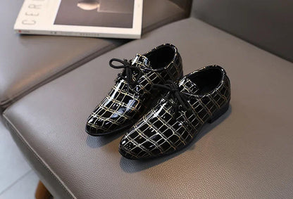 Boys' Leather Flats: Casual Shoes for Toddlers