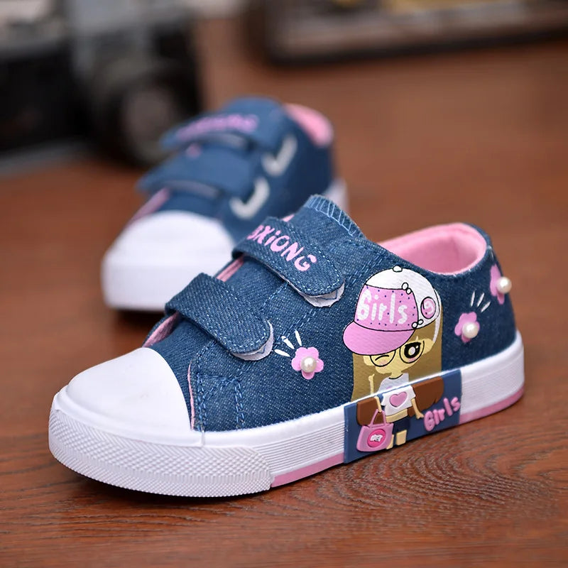 Canvas Sneakers: Non-slip and Breathable Casual Shoes for Kids