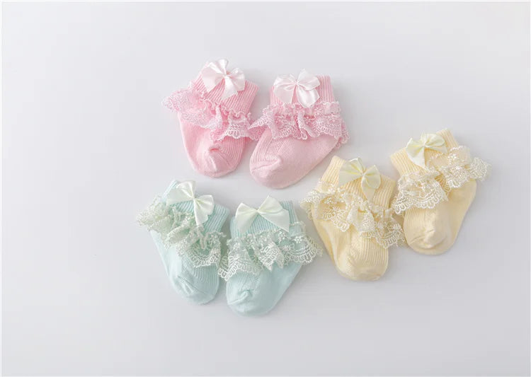 Newborn Baby Girls' Lace Socks with Princess Bow