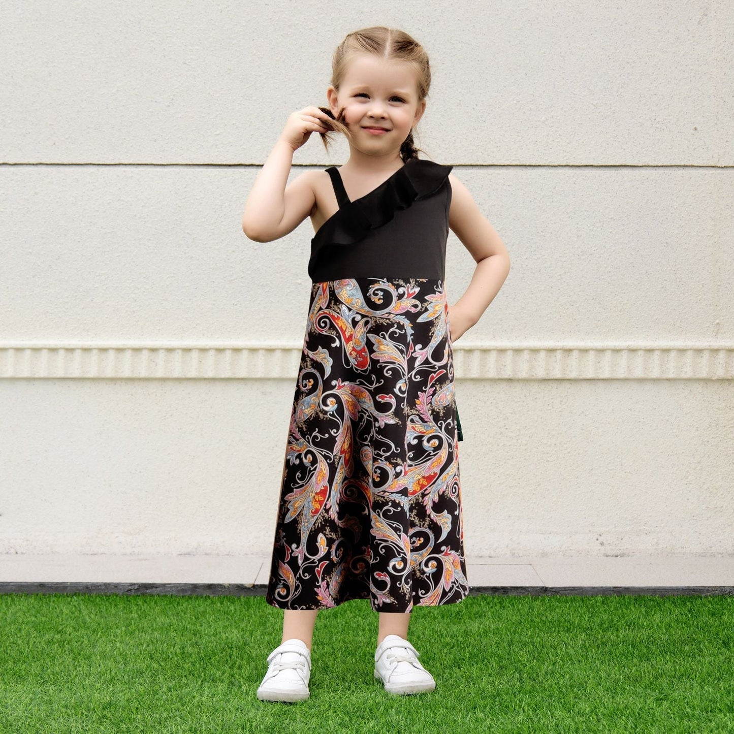 Family-Friendly Outfits With Unique Textures
