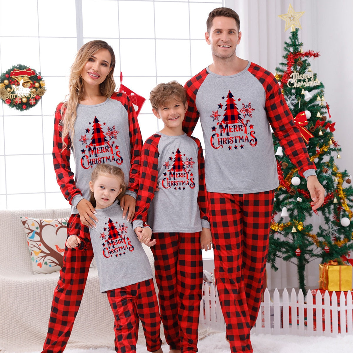Family Matching Outfits Pajamas at Christmas