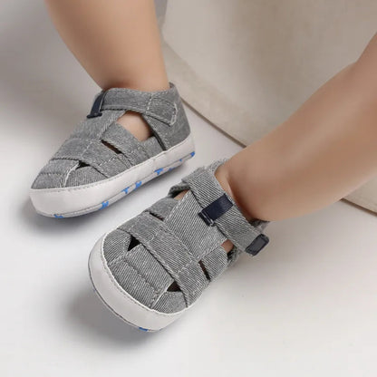 Fashionable Canvas Baby Shoes: Stylish First Walking Shoes