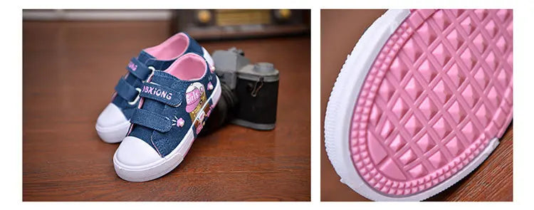 Canvas Sneakers: Non-slip and Breathable Casual Shoes for Kids