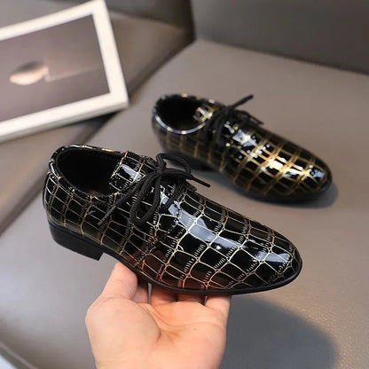 Boys' Leather Flats: Casual Shoes for Toddlers