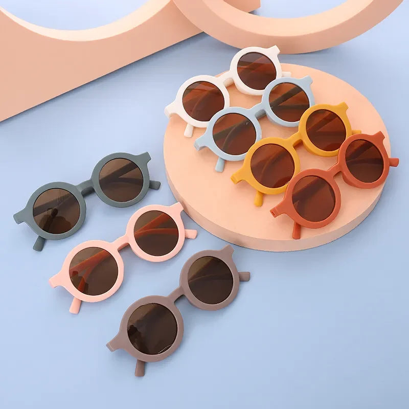 Lovely Kids Sunglasses: Round Street Eyeglasses