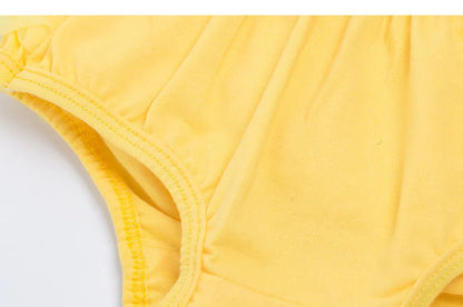 Cute Baby: Ruffled Diaper Covers
