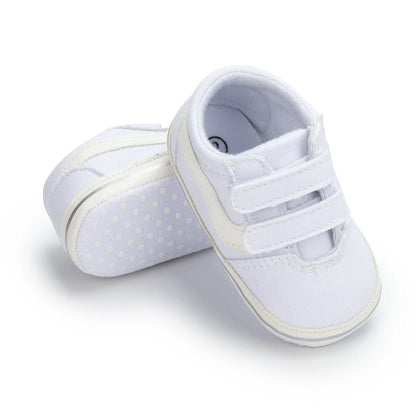 Canvas Sneakers: Stylish First Walkers for Newborns