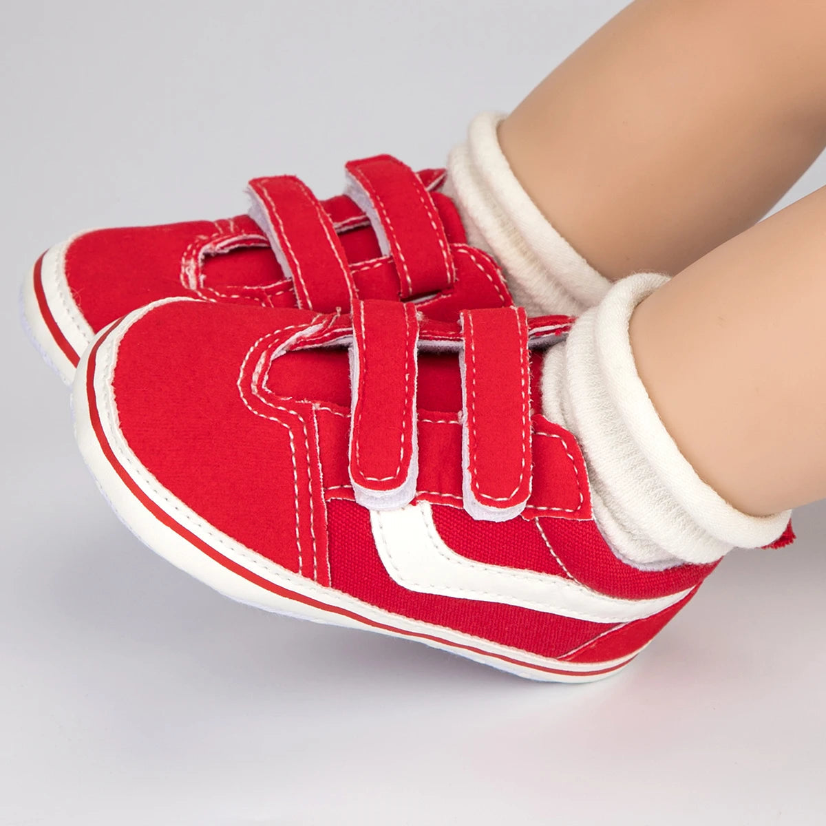 Canvas Sneakers: Stylish First Walkers for Newborns