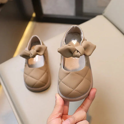 Girls' Bow Leather Shoes: Soft Spring/Autumn Style