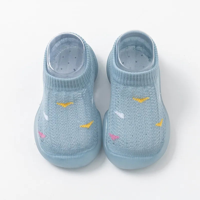 Toddler Walking Shoes: Non-Slip Soft Sole Shoes