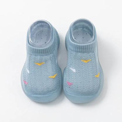 Toddler Walking Shoes: Non-Slip Soft Sole Shoes