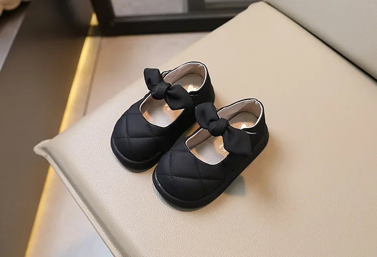 Girls' Bow Leather Shoes: Soft Spring/Autumn Style
