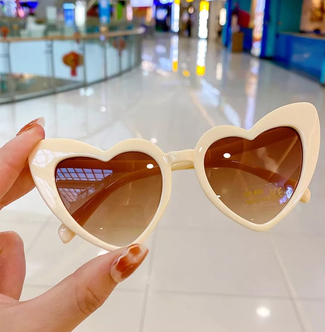 Chic Heart Shaped Sunglasses / Eye wear