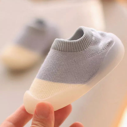 Baby's First Walking Shoes: Comfortable Knit Boots
