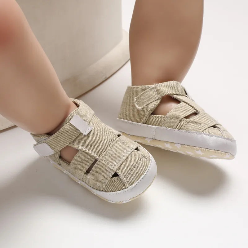 Fashionable Canvas Baby Shoes: Stylish First Walking Shoes