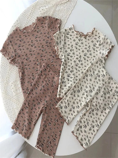 Floral Print Lounge Sleepwear: Fashion Shorts Set for Girls