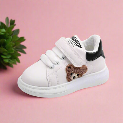 Bear-Decorated Sneakers: Fashionable Flats for Toddlers (1-6 years old)