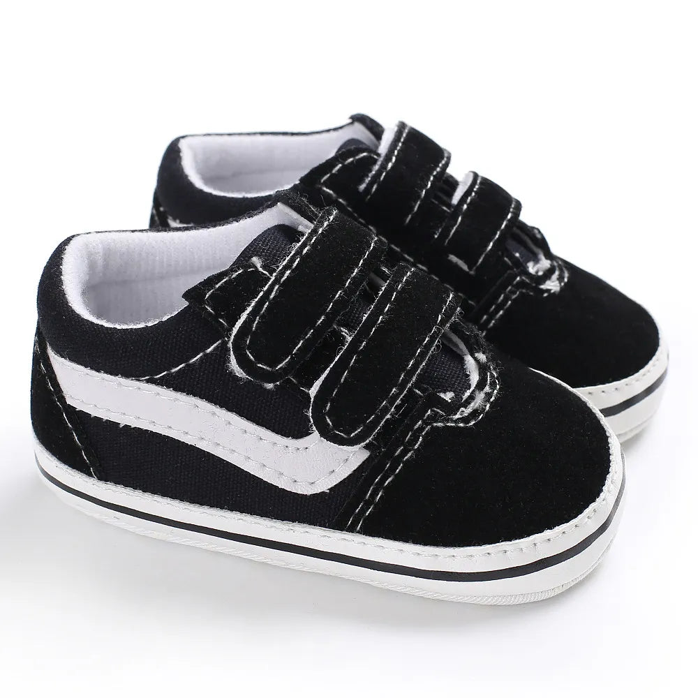 Canvas Sneakers: Stylish First Walkers for Newborns