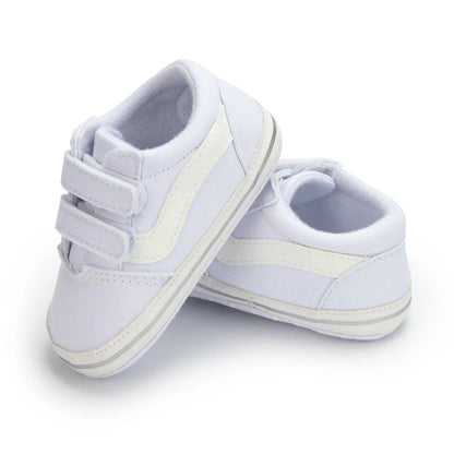 Canvas Sneakers: Stylish First Walkers for Newborns