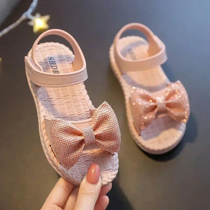 Girls' Bow Sandals: Sweet and Versatile