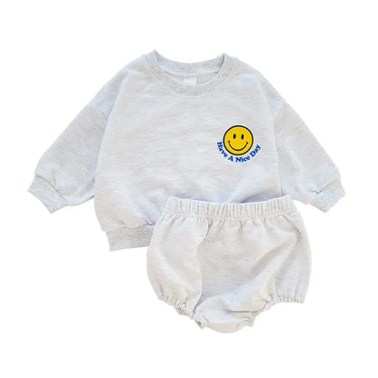 Smiley Face Print Cotton Sweatershirt + PP Short Pants Set: Toddler Sports Outfit