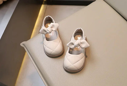 Girls' Bow Leather Shoes: Soft Spring/Autumn Style