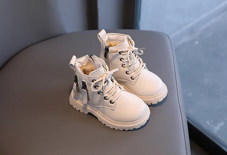 Rubber Boots for Children: Trendy and Cozy Winter Ankle Boots