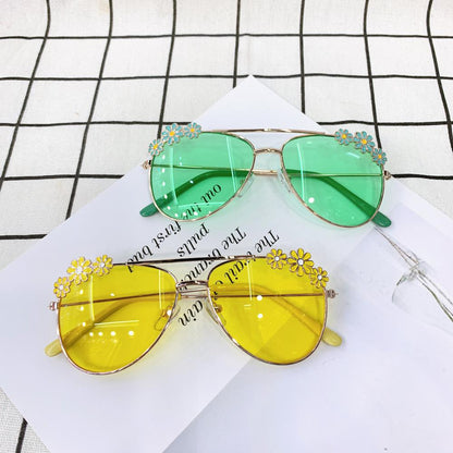 Summer Children's Fashion Sunglasses Small Daisy Flowers