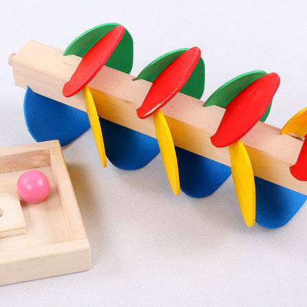 Educational Wooden Leaf Tower Ball Construction Set