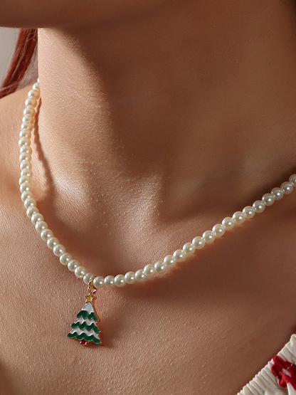 Pearl Holiday Pendant Necklace