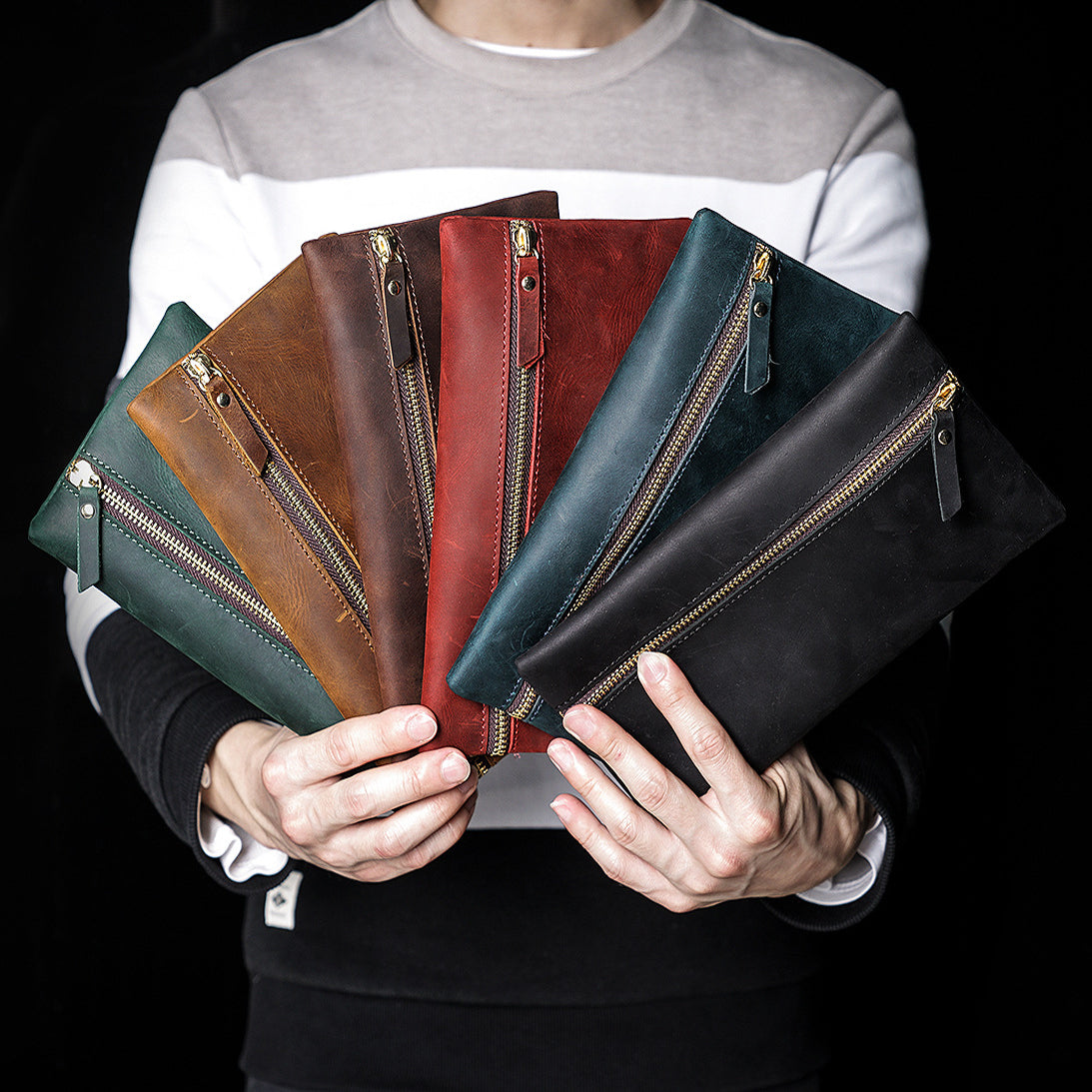 Cowhide Large -capacity Zipper Simple Portable Pen Bag