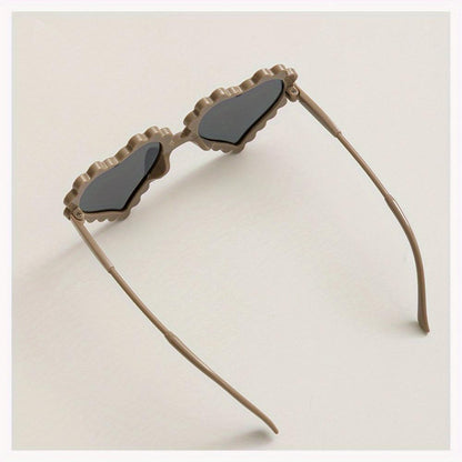 4PCS Cool Children's Fashionable Frosted Decorative Fashion Glasses for Outing Travel Beach