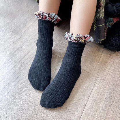 Girl Socks Foral Trim Wholesale 01961271