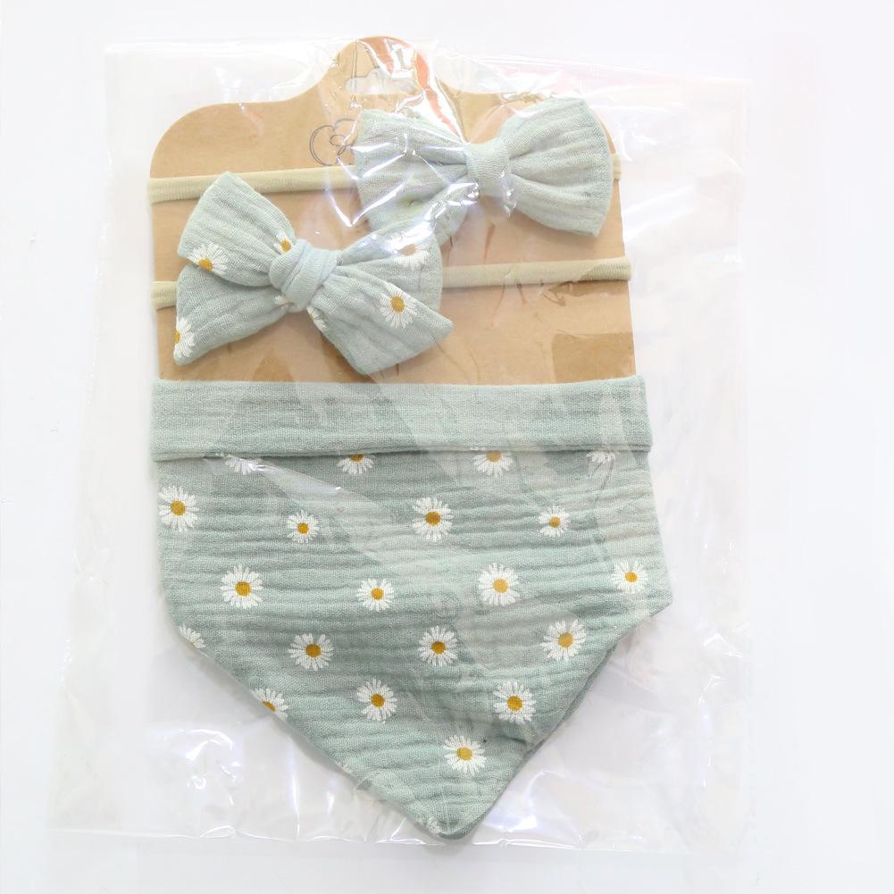 Baby's Triangle Towel Waterproof Bib Bow Headband Set