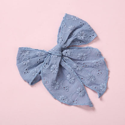 Children's Hollow Embroidered Hairpin