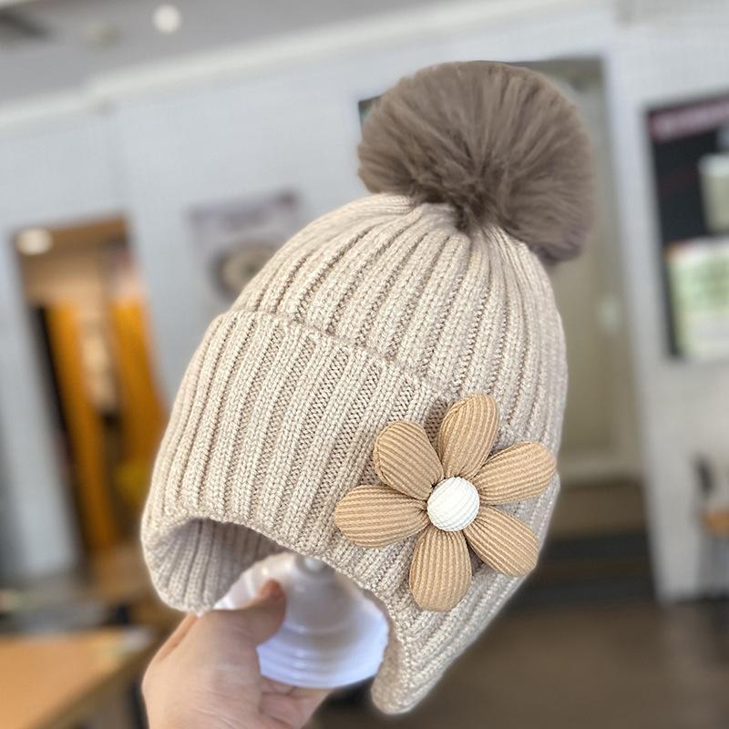 Children's Warm Thickened Knitted Flower Hat Scarf Suit