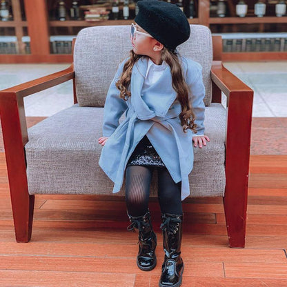 Children's Wear Long Coat with Large Lapel Lace