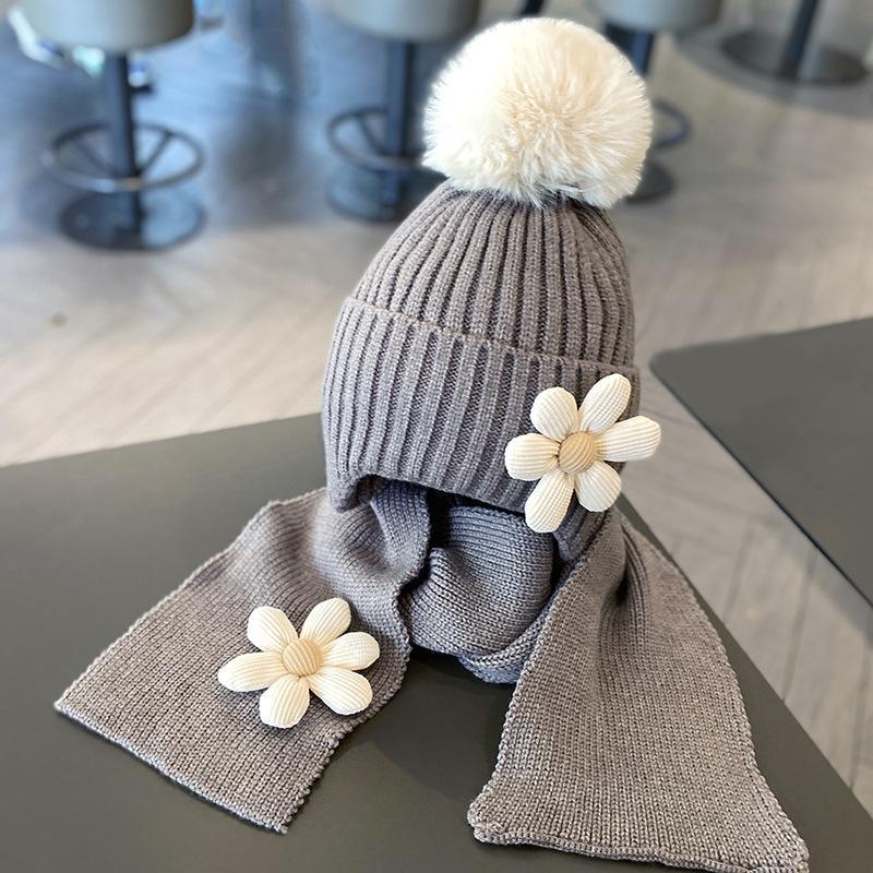 Children's Warm Thickened Knitted Flower Hat Scarf Suit