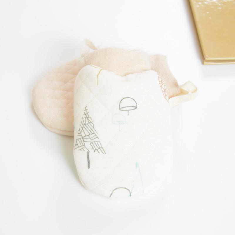 Baby's Thickened Anti-scratch Gloves with Rope