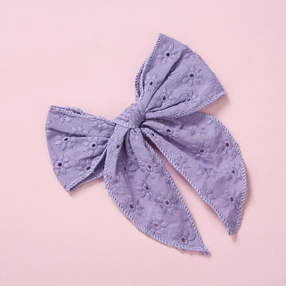 Children's Hollow Embroidered Hairpin
