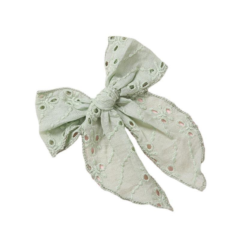 Children's Hollow Embroidered Hairpin