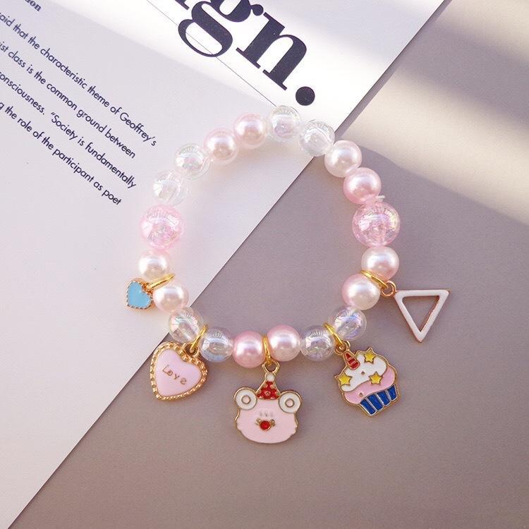 Girl's Cute Cartoon Pendant Beaded Bracelet
