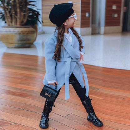 Children's Wear Long Coat with Large Lapel Lace