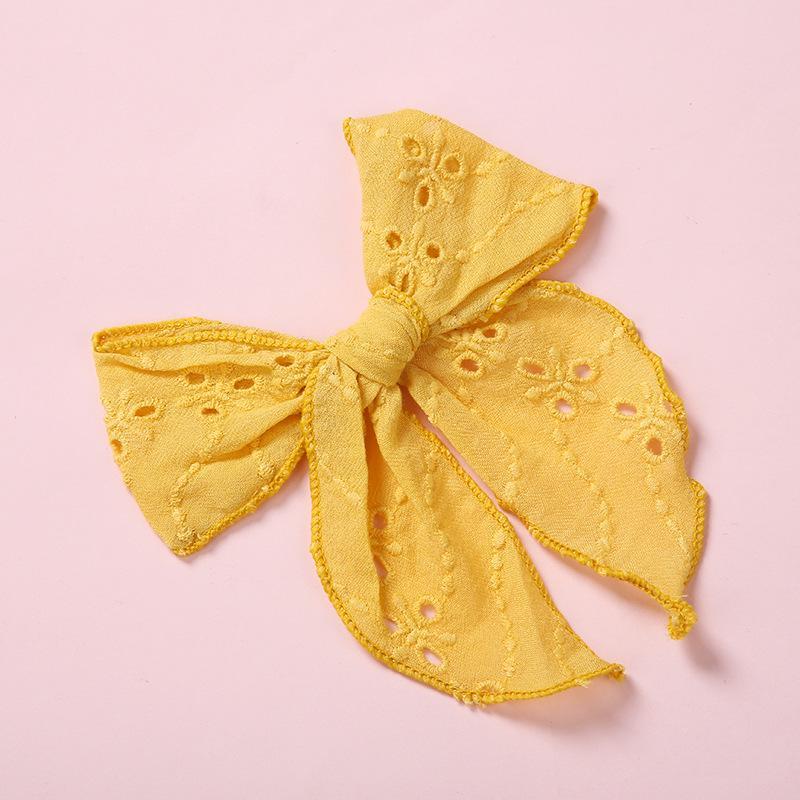 Children's Hollow Embroidered Hairpin