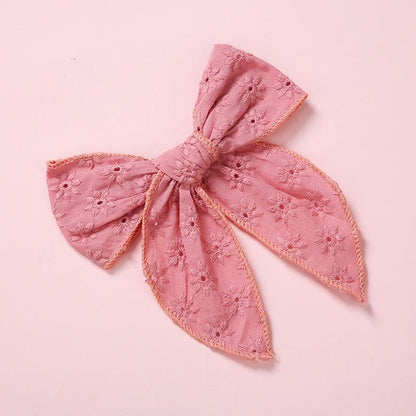 Children's Hollow Embroidered Hairpin