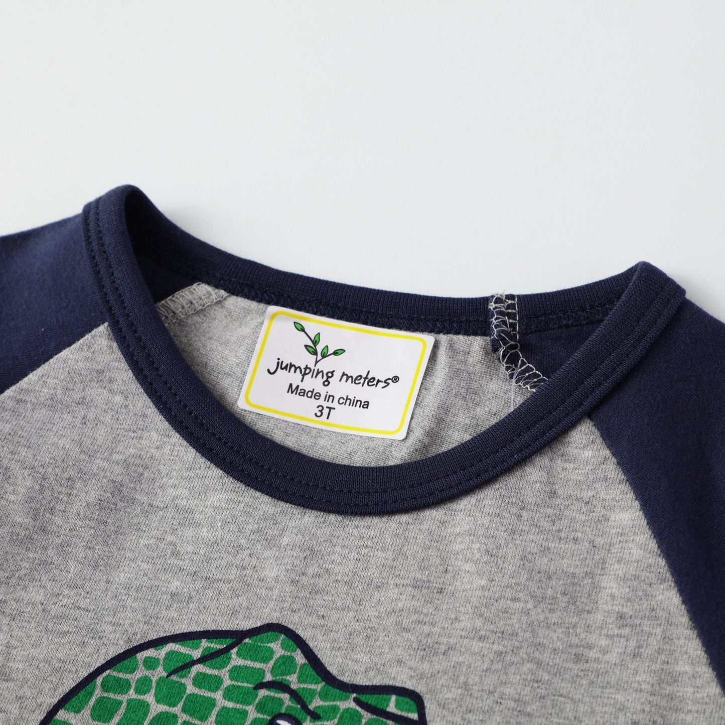 Short sleeved children's T-shirt