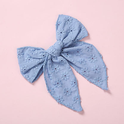Children's Hollow Embroidered Hairpin