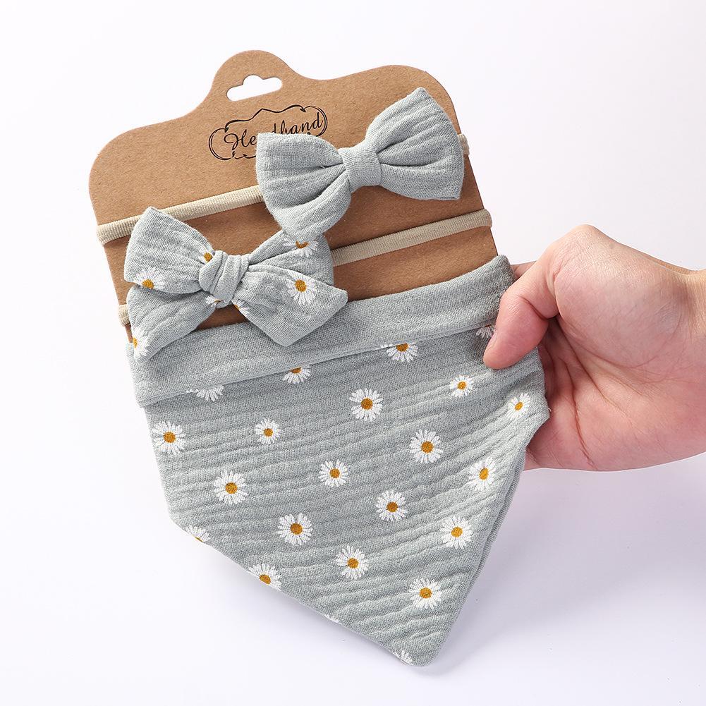 Baby's Triangle Towel Waterproof Bib Bow Headband Set